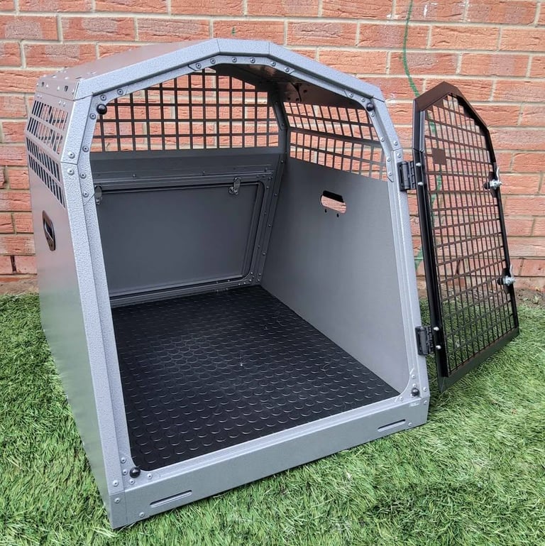Trans K9 ( B40 - B41 - B44 - B45 ) Transport dog box (Lockable & Crash Tested) TransK9