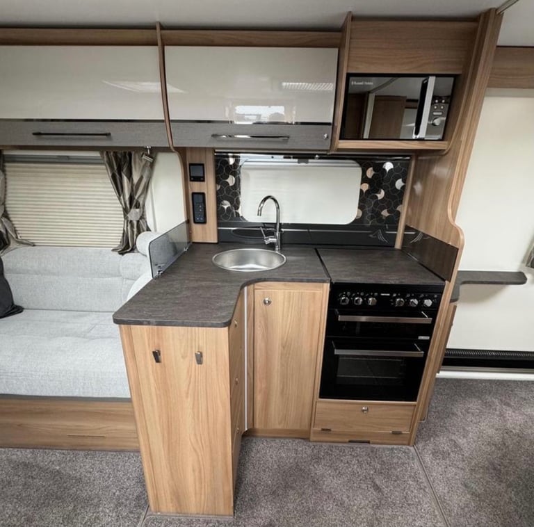 Bailey Alicanto Sintra Grande 2020 touring caravan