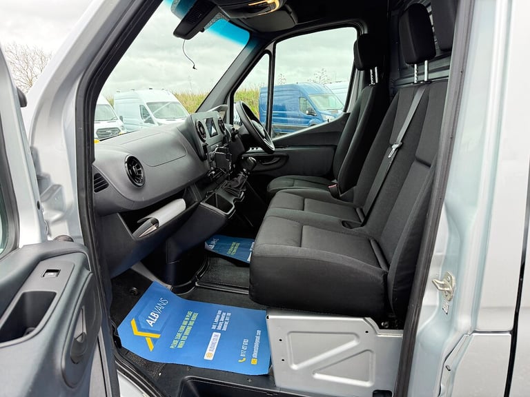 2019 Mercedes-Benz Sprinter 3.5t H2 Van PANEL VAN DIESEL Manual