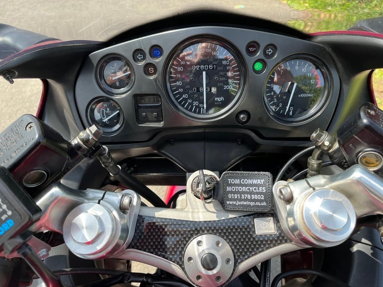 HONDA CBR1100XX-V BLACKBIRD, 1996(P), ONLY 28,061 MILES, SUPERB CONDITION, £2395