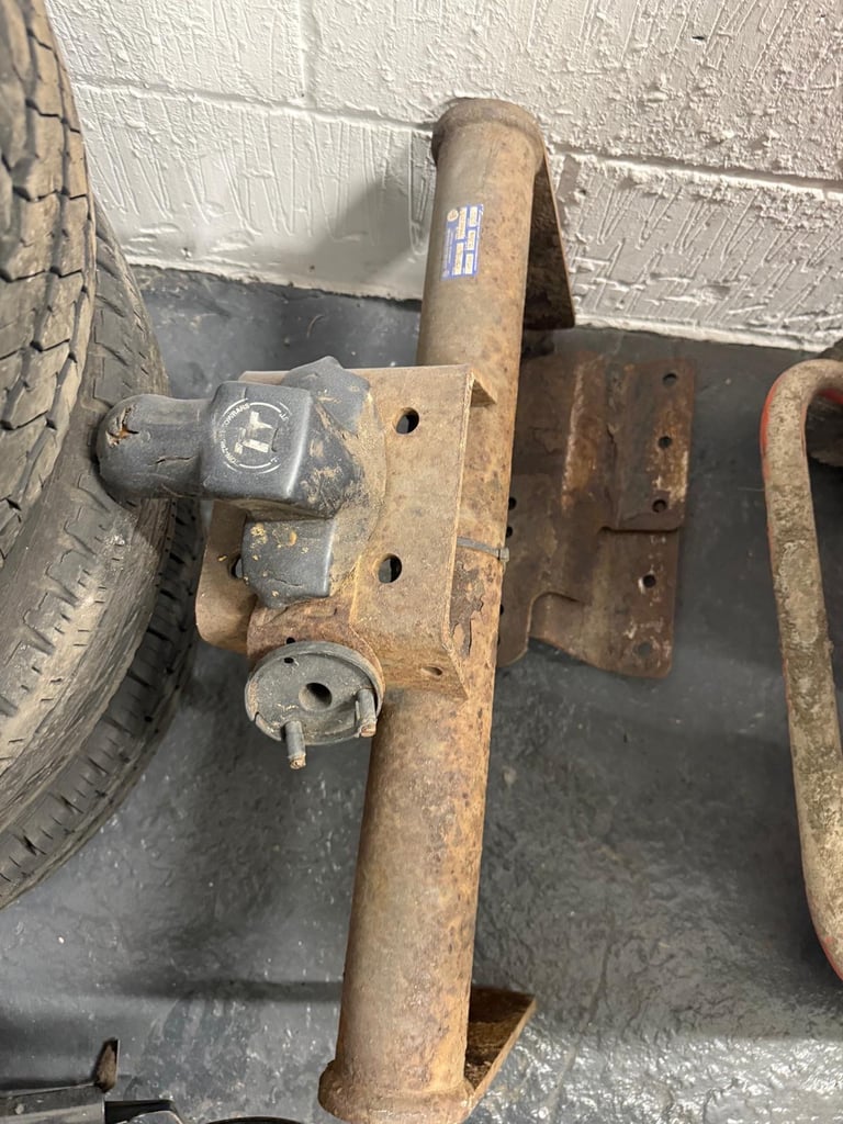 Tow bar mk6/7 transit