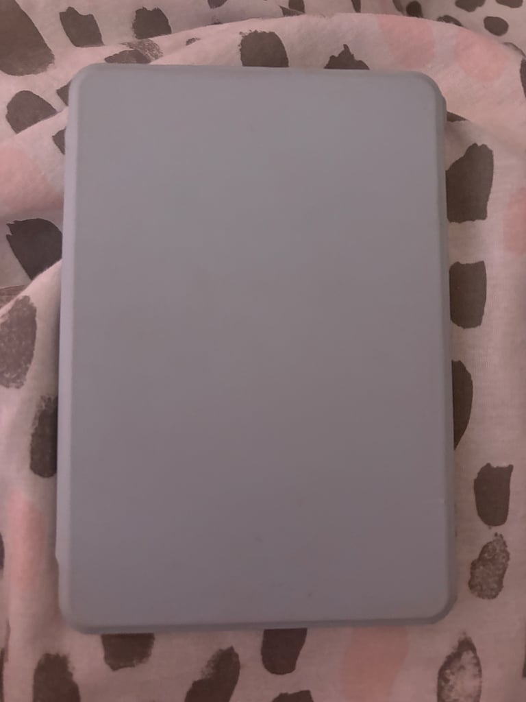 image for Amazon kindle e reader 