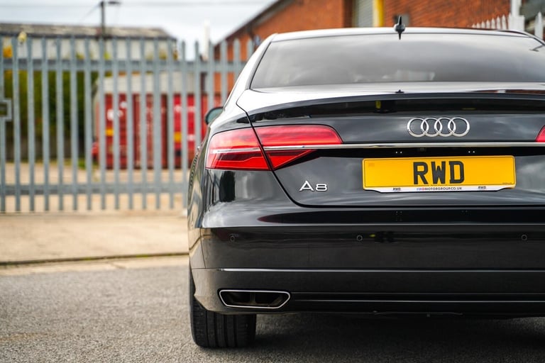  Audi A8 3.0 TDI V6 Sport Saloon 4dr Diesel Tiptronic quattro Euro 6 (s/s) (262 ps) Diesel Automatic