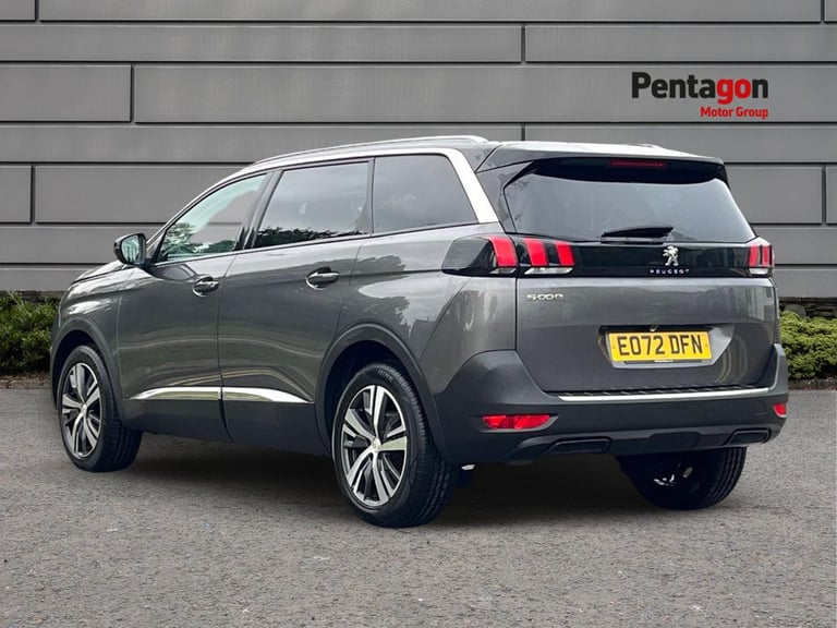  Peugeot 5008 SUV 1.2 Puretech Allure Premium  Plus Suv 5dr Petrol Manual Euro