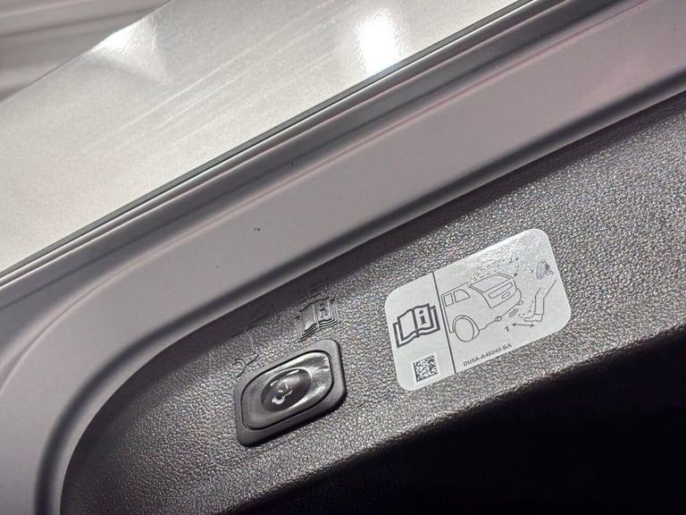 2018 18 FORD KUGA 1.5 TDCI TITANIUM X SUV 5DR DIESEL POWERSHIFT EURO 6 (S/S) (12