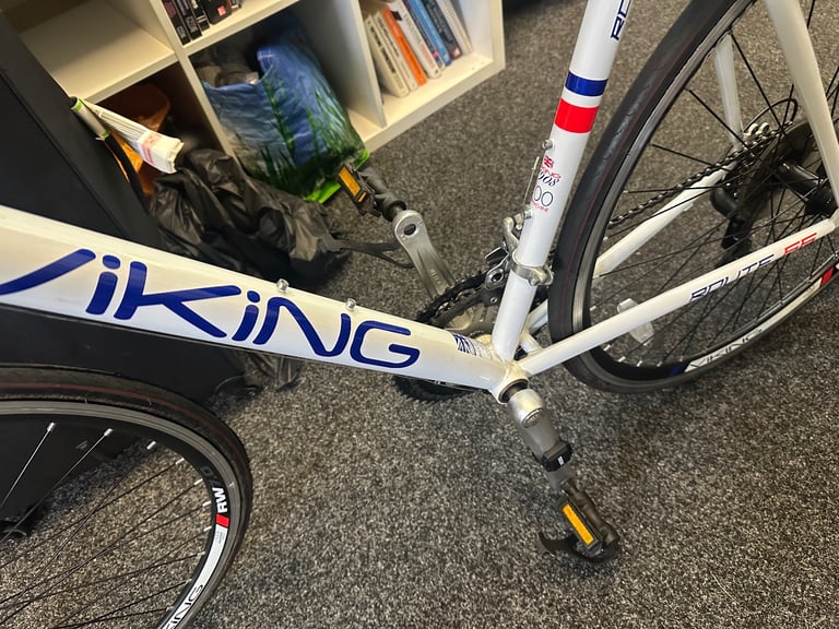Racing bike 