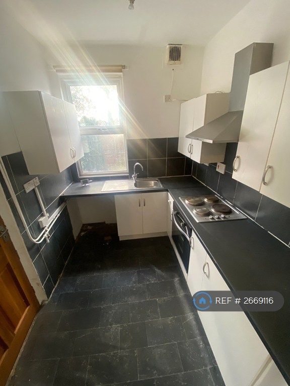 2 bedroom house in Don Street, Doncaster, DN1 (2 bed) (#2669116)