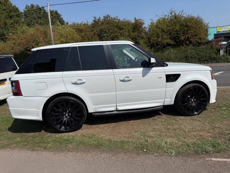2011 Land Rover Range Rover Sport 3.0 TDV6 HSE 5dr CommandShift GENUINE REVERE  ESTATE Diesel Aut...