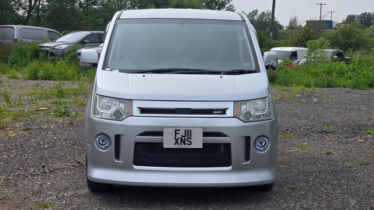 JDM Import Facelift Mitsubishi Delica D5 2.0 Auto CVT 8 Seater MPV Ulez Free