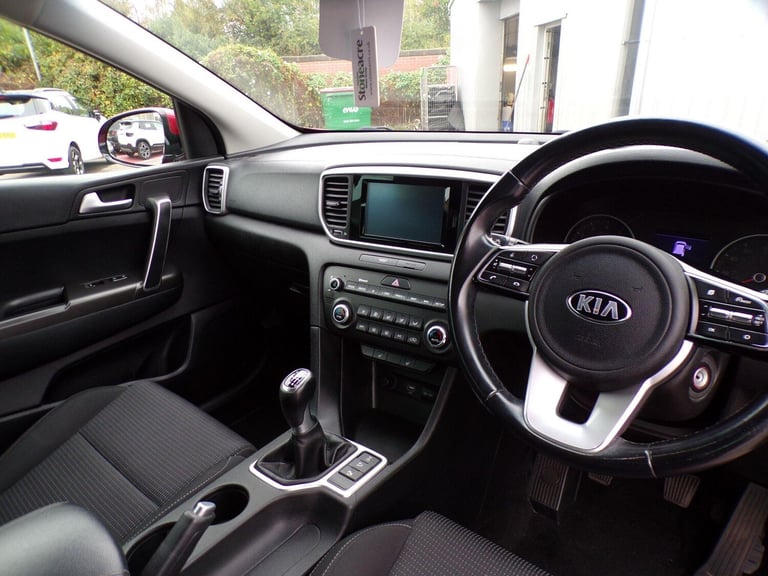 2019 Kia Sportage 1.6 T-GDi 2 SUV 5dr Petrol Manual AWD Euro 6 (s/s) (174 bhp) ESTATE Petrol Manual