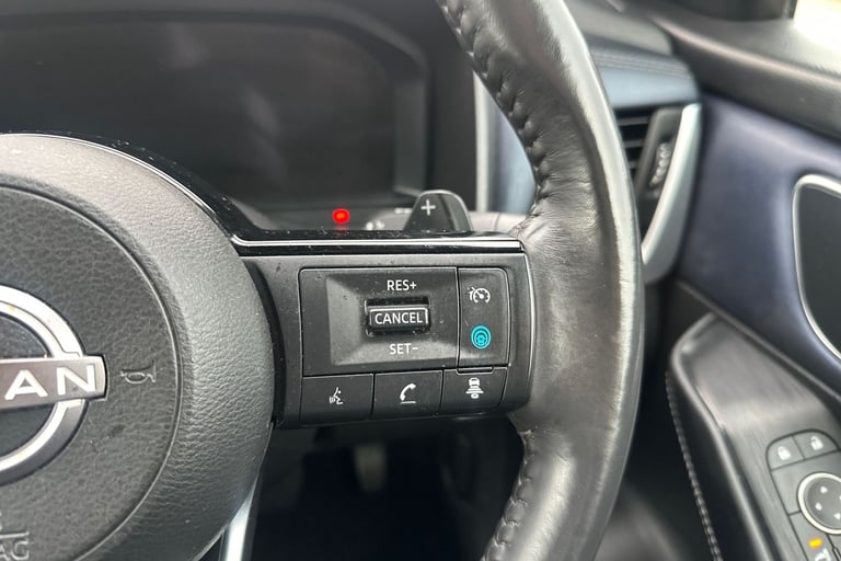 2023 Nissan Qashqai 1.3 DiG-T MH 158 Tekna 5dr Xtronic Hatchback Petrol Automatic