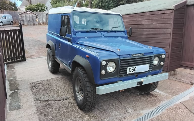 LAND ROVER 90 1985 3.5 V8 ORIGINAL FACTORY FITTED V8 PRE DEFENDER RARE MODEL