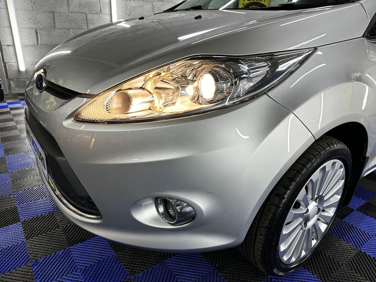2009 Ford Fiesta 1.4 Titanium Hatchback 3dr Petrol Manual (133 g/km  94 bhp)