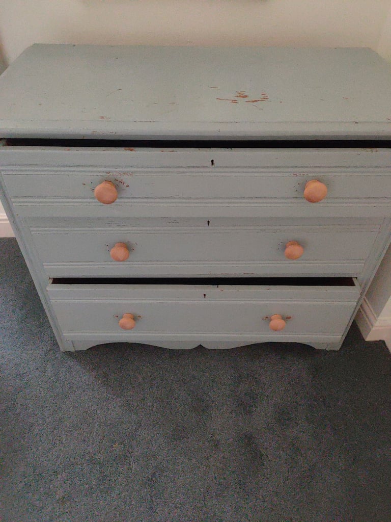 image for  up cycled chest of drawers 