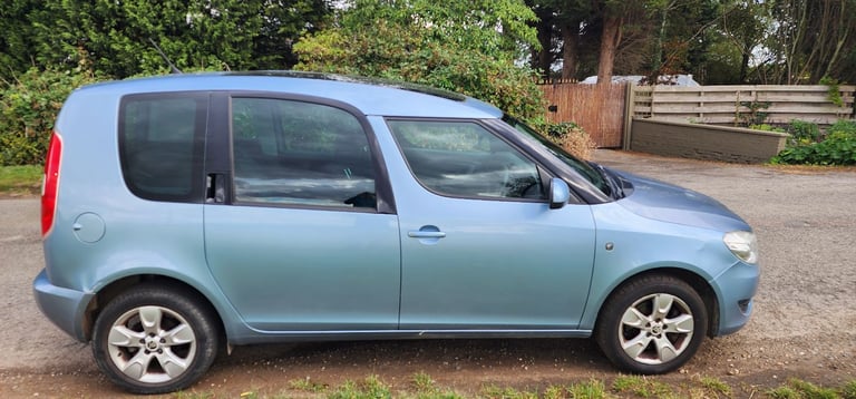 Skoda, ROOMSTER, MPV, 2014, Manual, 1598 (cc), 5 doors