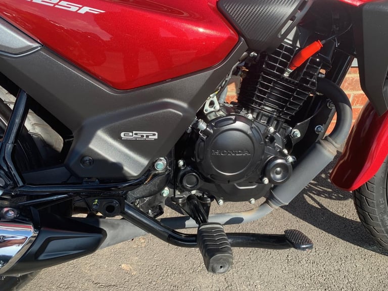 Honda CBF 125 - ONE OWNER - 848 MILES - 2 YEAR WARRANTY