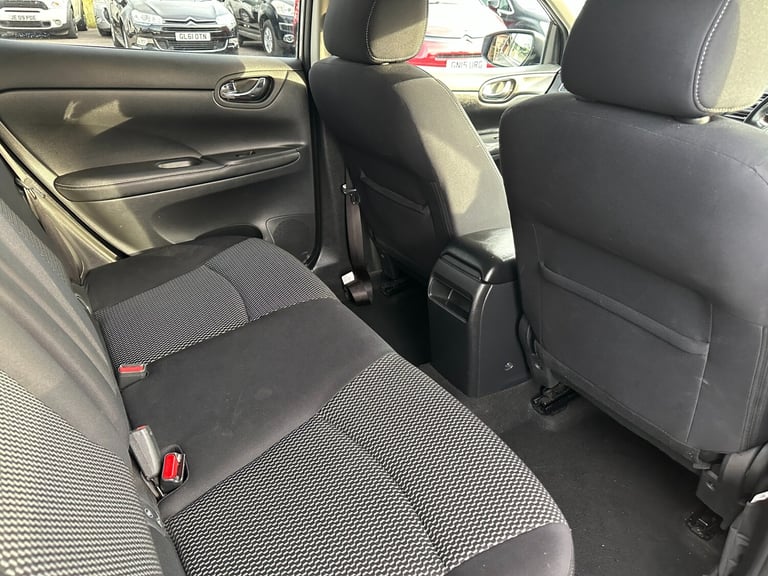 2015 Nissan Pulsar 1.5 dCi N-Tec 5dr HATCHBACK Diesel Manual
