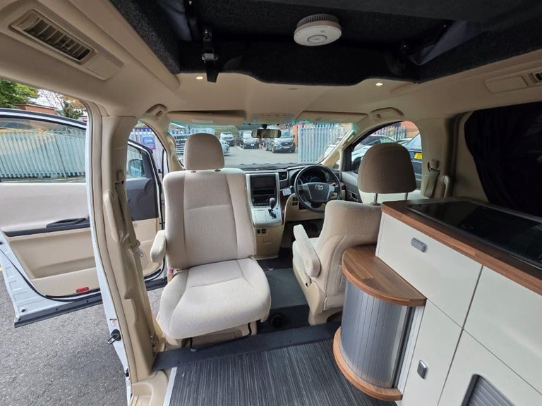 Wellhouse Toyota Vellfire