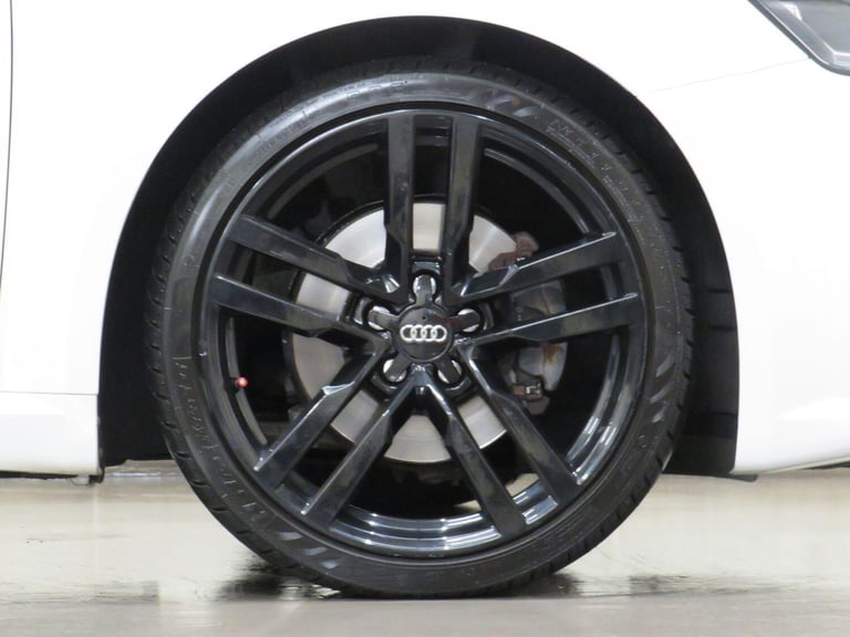 AUDI TT 2.0 TDI ultra S line 2015