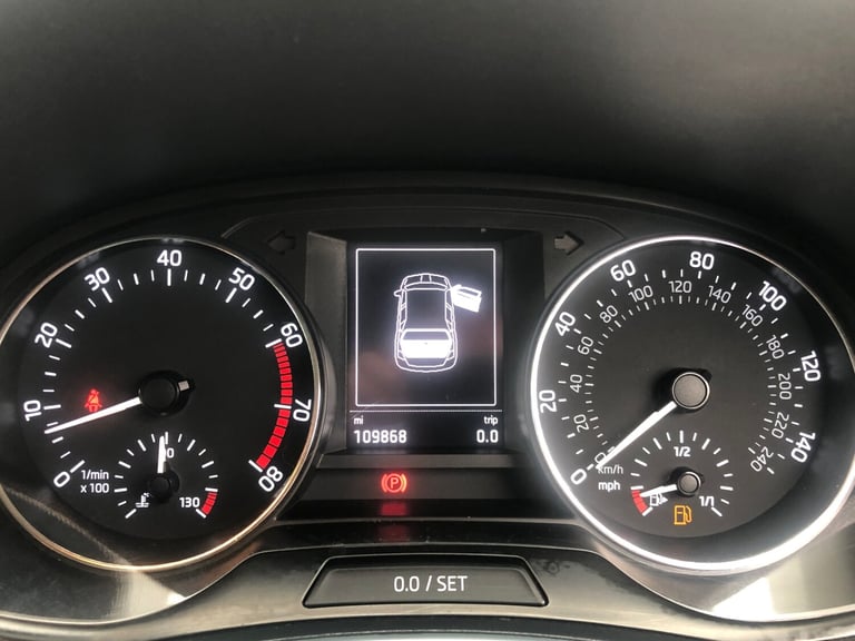 2015 Skoda Fabia 1.2 TSI 90 SE 5dr HATCHBACK Petrol Manual