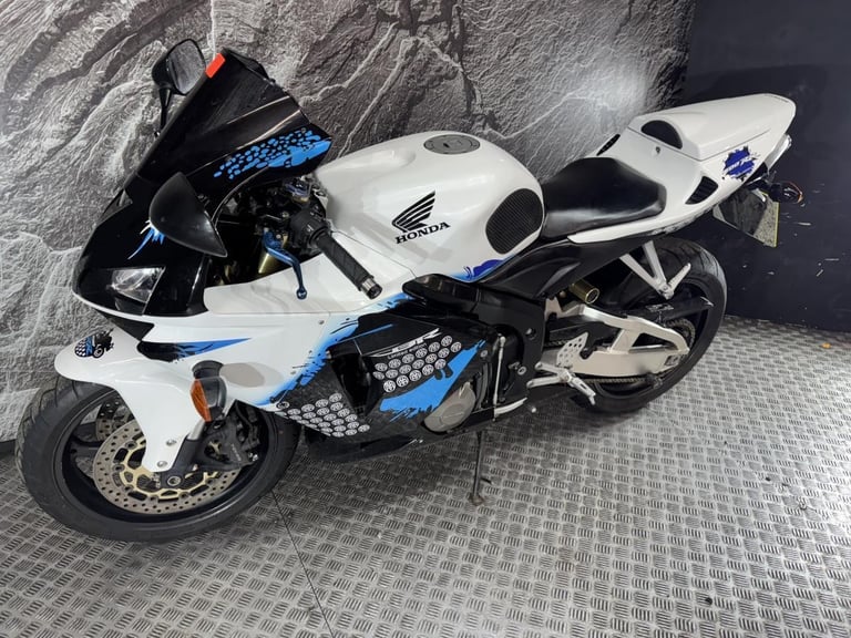 HONDA CBR600RR CBR 600 RR 2006