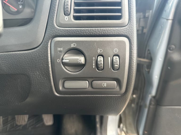 VOLVO V70 2.4 140 Torslanda