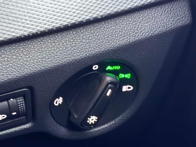 2021 Skoda Kamiq 1.0 TSI 95 S 5dr Manual SUV Petrol Manual