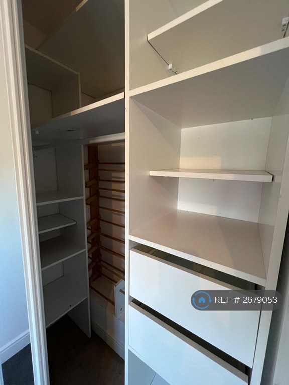 2 bedroom flat in Albion Drive, Aylesford, ME20 (2 bed) (#2679053)