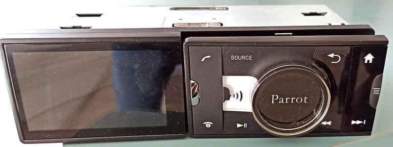 image for Parrot Asteroid Sat Nav Receiver