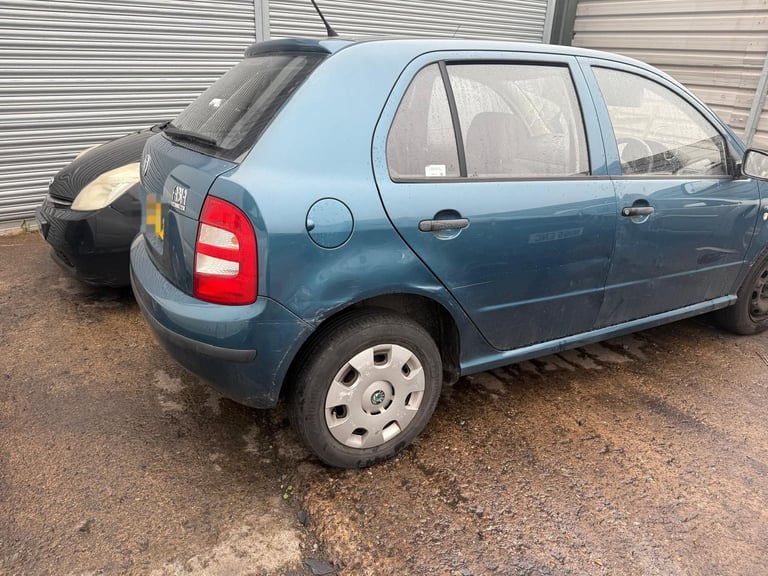 image for Breaking spare parts skoda fabia 