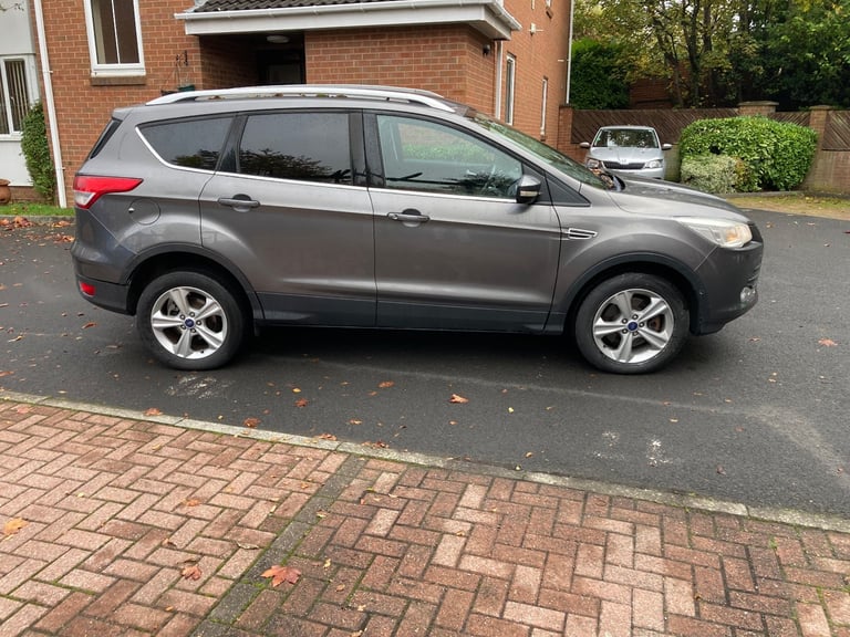 FORD KUGA ZETEC 2,0 4X4 TDCI 5 DOOR ESTATE