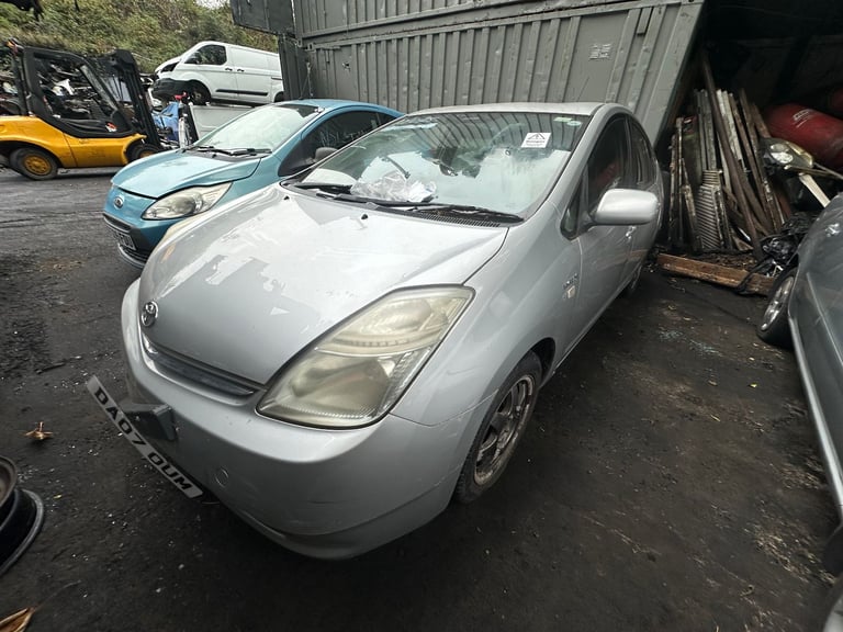 TOYOTA PRIUS 2007 1.5 PETROL/ELECTRIC BREAKING 