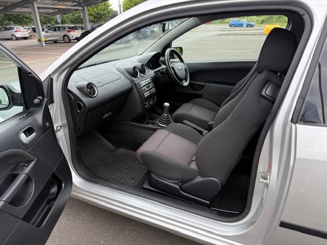 Ford Fiesta 1.6 Zetec S