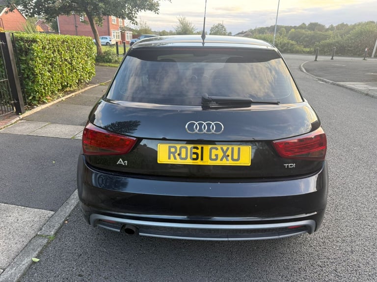 Audi, A1, Hatchback, 2011, Manual, 1598 (cc), 3 doors