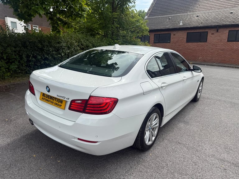 ✿2015/65 BMW 5 Series 520d [190] SE 4dr Step Auto, White ✿FSH ✿ONE OWNER✿