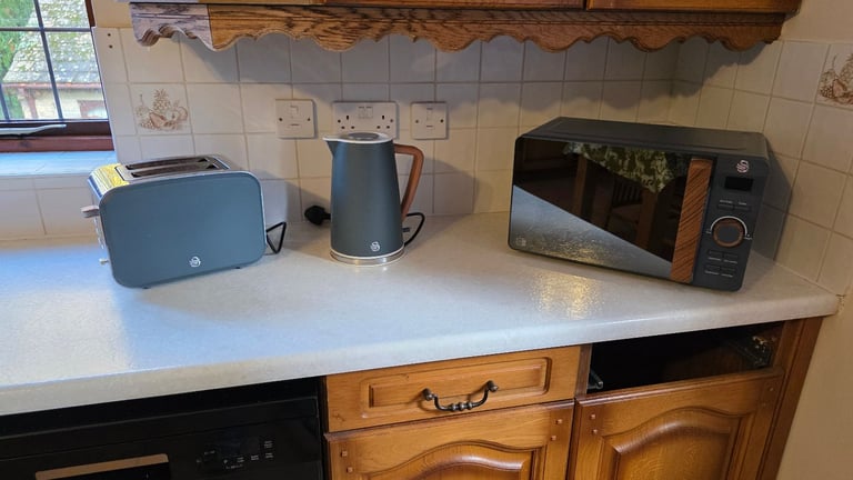 Swan Nordic Kitchen Set - Kettle, Microwave, Toaster