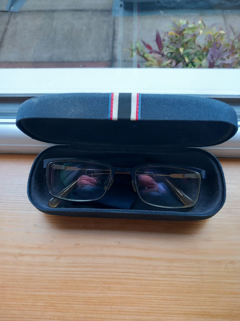 Tommy hilfiger designer mens glasses 