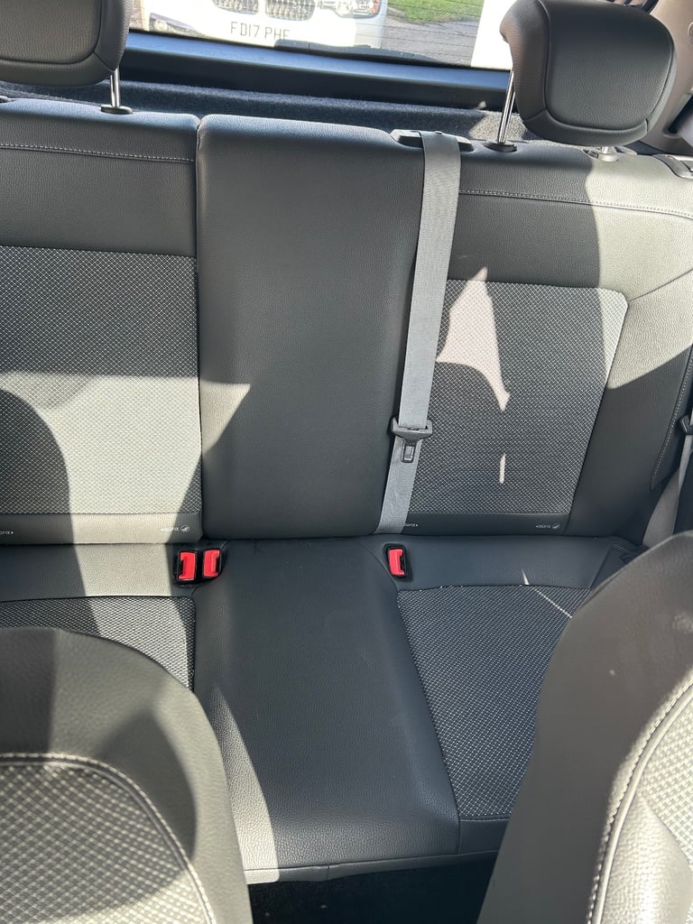 Vauxhall, CORSA, Hatchback, 2010, Manual, 1398 (cc),5 doors - Image 8