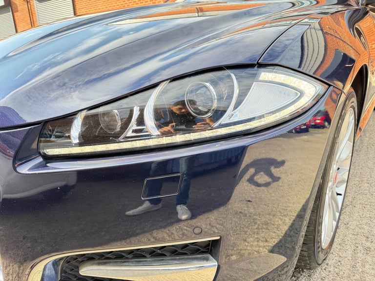 2014 Jaguar XF 2.2d R-Sport Auto Euro 5 (s/s) 4dr SALOON Diesel Automatic