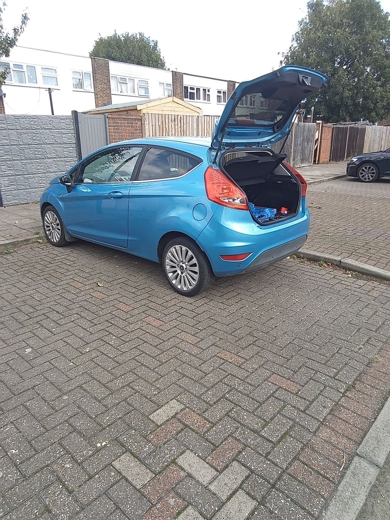 Ford, FIESTA, Hatchback, 2009, Manual, 1388 (cc),3 doors - Image 3