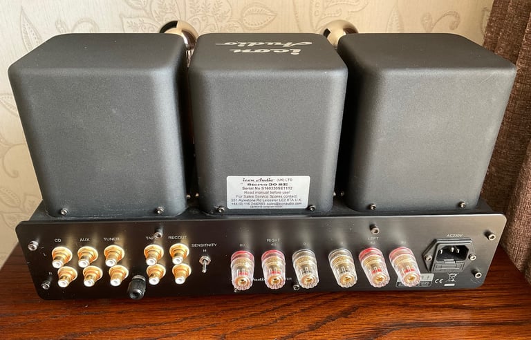 Icon Audio Class A Stereo Valve Amplifier Model 30SE KT150 with Remote Control