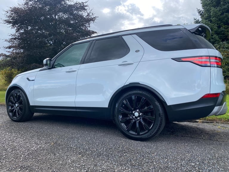 2018 Model Land Rover Discovery 3.0TD V6 HSE Luxury 7Seater Pan Roof