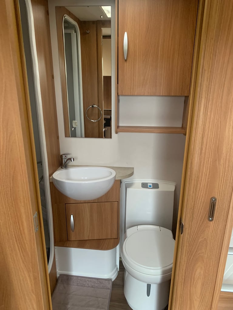 Swift Challenger Sport 586 - 6 Berth Caravan