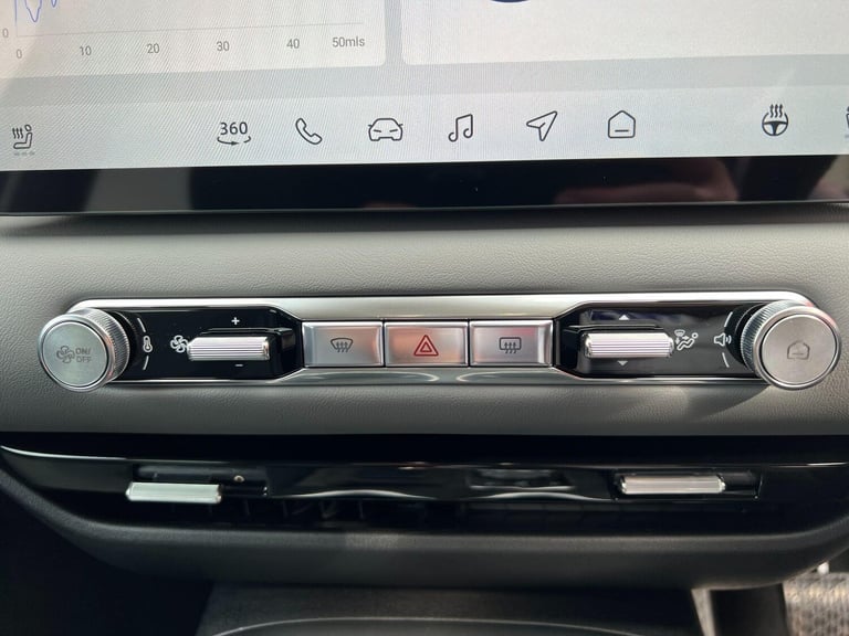 2025 MG MG S5 64kWh Trophy Long Range Auto 5dr HATCHBACK Electric Automatic