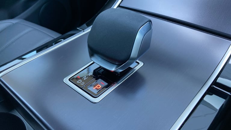 2025 Land Rover Range Rover Evoque 2.0 D165 Dynamic SE 5dr Auto Diesel Hatchback Hatchback Diesel...