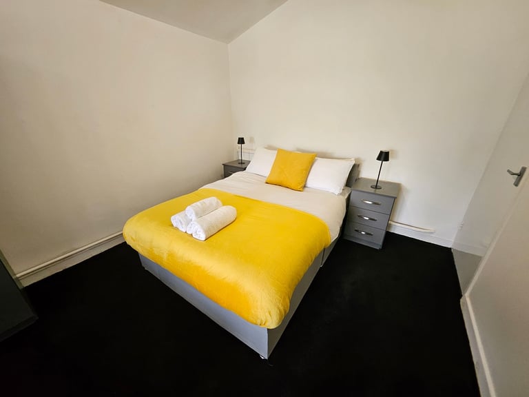 Studio Flat | Kitchen, Parking, Washer
