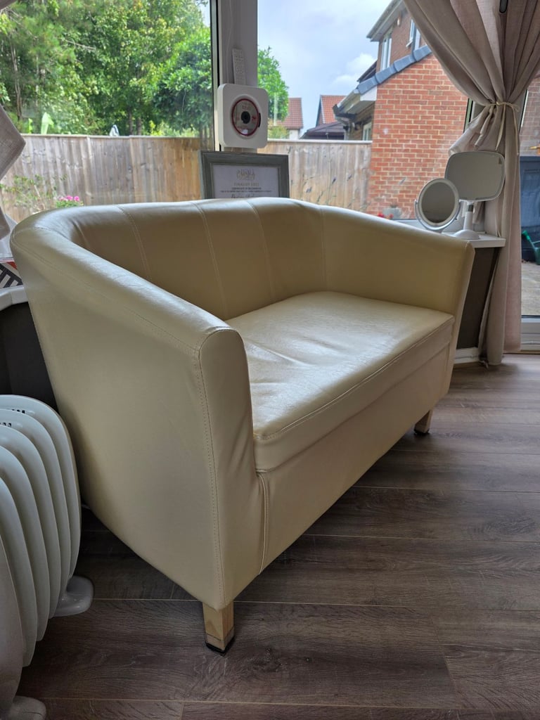 Denbury Two Seat Tub Sofa