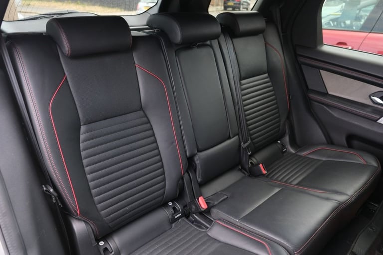 2019 Land Rover Discovery Sport 2.0 D180 R-Dynamic HSE 5dr Auto ESTATE DIESEL Automatic