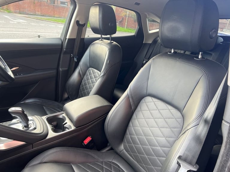 2020 Jaguar E-Pace 2.0 HSE 5dr Auto ESTATE PETROL Automatic