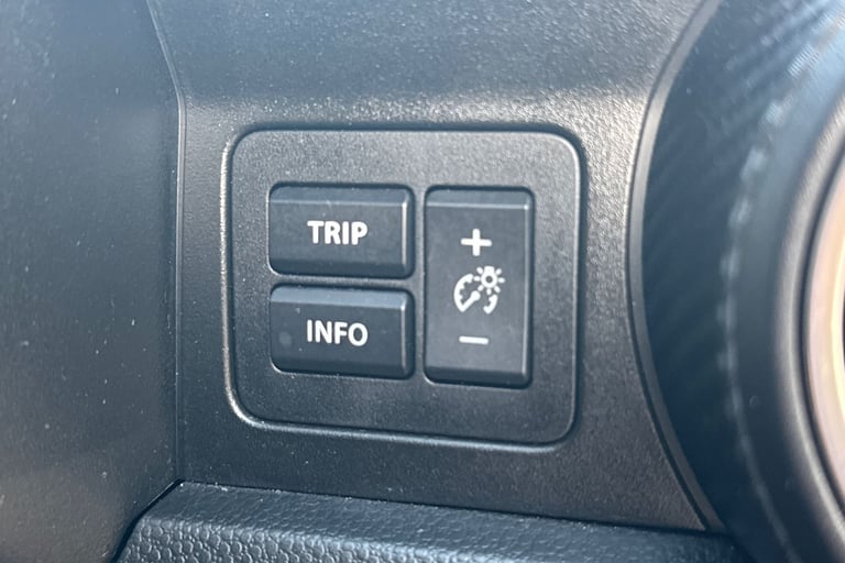 2021 Suzuki Ignis 92905 Hatchback Petrol Manual